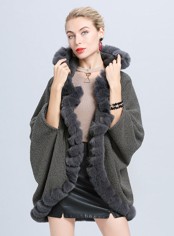 Cashmere Crowned Cloak Knitted Pullover