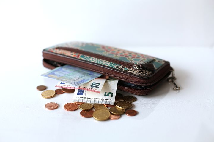 Organise Your Money With Fashionable Wallets