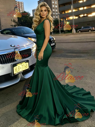 Green Mermaid V-neck Satin Prom Dress