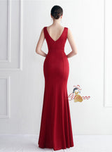 V-neck Pleats Sleeveless Prom Dress