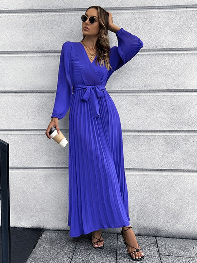 V-neck Long-sleeved Pleated Long Dress