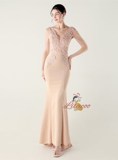 Mermaid V-neck Appliques Beading Prom Dress