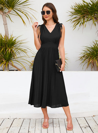 Sleeveless Slim Pleated V-neck Dress