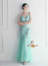Mermaid Sequins Tulle Spaghetti Straps Beading Prom Dress