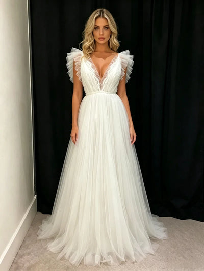 White Tulle V-neck Pleats Wedding Dress