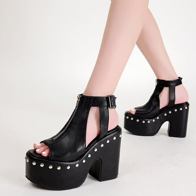 Waterproof Platform Retro Rivet High-heeled Sandals