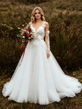 White Lace Tulle Straps Appliques Wedding Dress