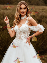 White Tulle Straps Lace Applique Wedding Dress
