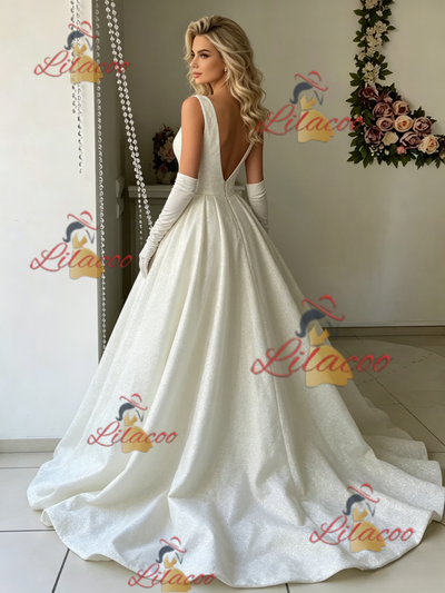 White V-neck Sleeveless Wedding Dress