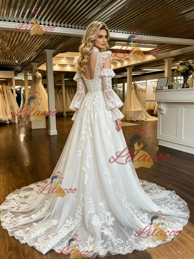 White Tulle Lace Appliques Long Sleeve Wedding Dress