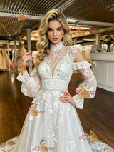 White Tulle Lace Appliques Long Sleeve Wedding Dress