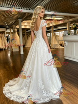 White Tulle Appliques Cap Sleeve Wedding Dress