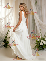 Beige White V-neck 3D Flower Wedding Dress