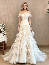 White Tulle Strapless Flower Wedding Dress