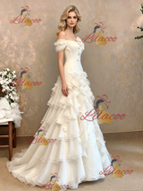 White Tulle Strapless Flower Wedding Dress