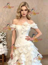 White Tulle Strapless Flower Wedding Dress