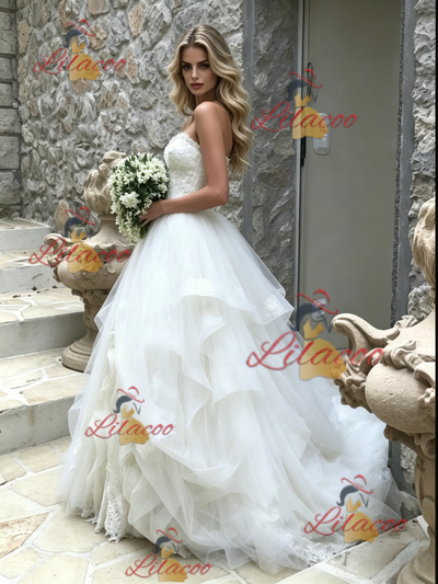 White Tulle Lace Strapless Wedding Dress