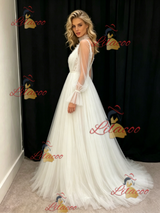 White Tulle Long Sleeve Pleats Wedding Dress