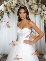 White Tulle Strapless Appliques Wedidng Dress