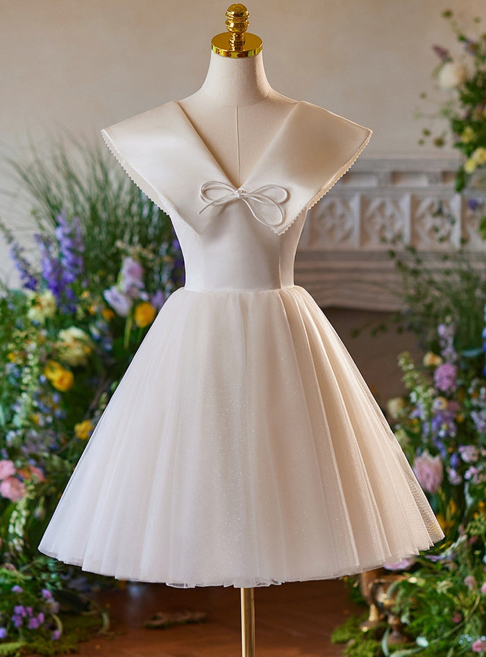 Light Champagne Tulle V-neck Wedding Dress