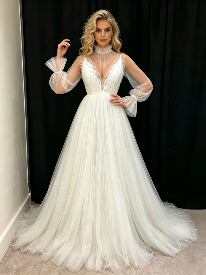 White Tulle Long Sleeve Pleats Wedding Dress