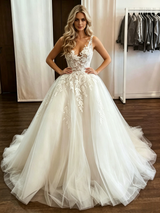 White Tulle Straps Appliques Wedding Dress