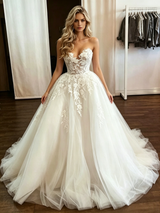 White Tulle Strapless Appliques Wedding Dress