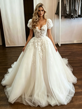 White Tulle Lace Appliques Strapless Wedding Dress