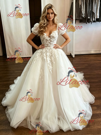 White Tulle Lace Appliques Strapless Wedding Dress