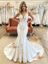 White Mermaid V-neck Appliques Wedding Dress