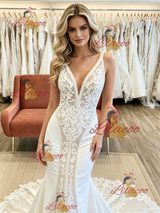 White Mermaid V-neck Appliques Wedding Dress