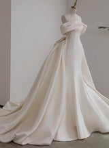 Ivory Satin Strapless Beading Pleats Wedding Dress