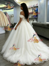 White Tulle Off the Shoulder Appliques Quinceanera Dress