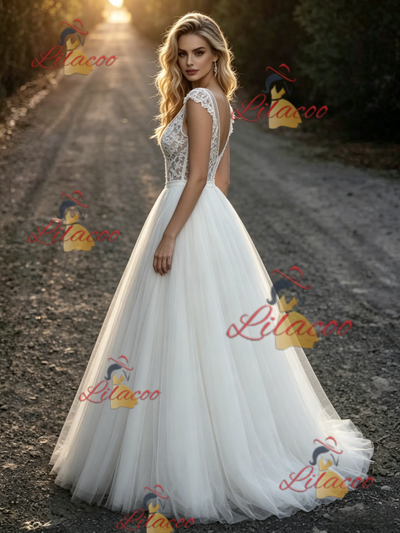 White Tulle Lace V-neck Wedding Dress