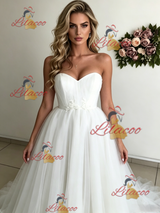 White Tulle Strapless Wedding Dress