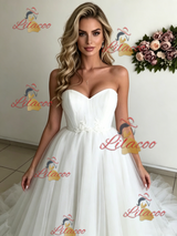 White Tulle Strapless Wedding Dress