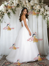 White Tulle Strapless Appliques Wedidng Dress