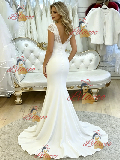 White Mermaid V-neck Lace Wedding Dress