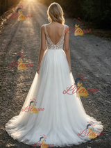 White Tulle Lace V-neck Wedding Dress