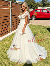 White Tulle V-neck Prom Dress