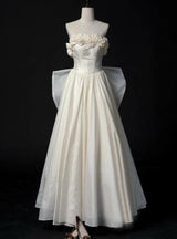 Ivory Satin Strapless 3D Flower Wedding Dress