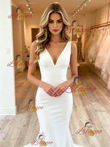 Simple White Mermaid V-neck Backless Wedding Dress