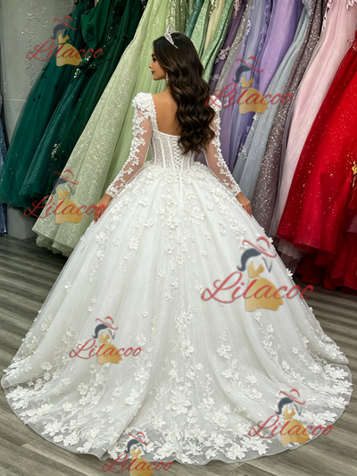 White Tulle Long Sleeve Appliques Quinceanera Dress