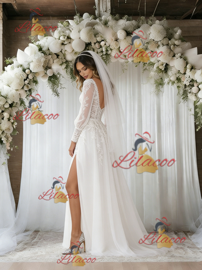 Tulle V-neck Long Sleeve Wedding Dress