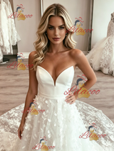 White Tulle Strapless Wedding Dress