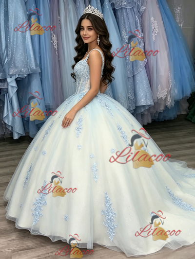 White Tulle Strapa Appliques Quinceanera Dress
