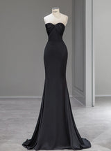 Black Mermaid Satin Pleats Prom Dress