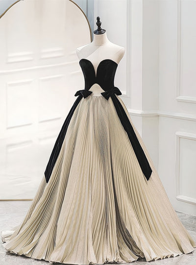 Pleats Strapless Black Velvet Prom Dress