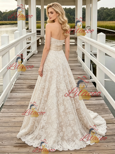 Ivory Lace Strapless Wedding Dress