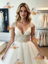 White Tulle V-neck Straps Beading Wedding Dress